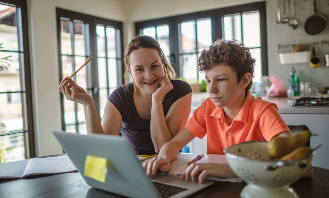 What are the Simple Tips to Stay on Your Homeschool Budget?