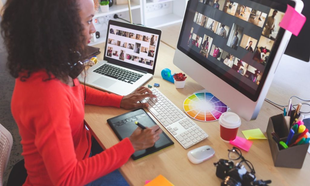 What are the Reasons Why You Should be Utilizing Graphics?